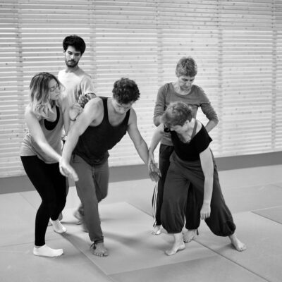 contact-improvisation-g11f3a186f_1280